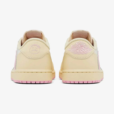AJ 1 Retro Low OG SP Travis Scott Shy Pink