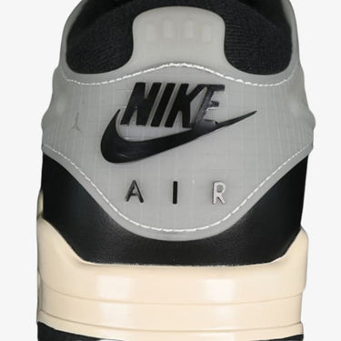 AJ 4 RM Black Sail