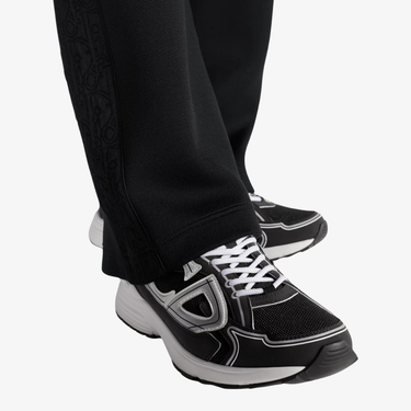B30 Countdown Sneaker