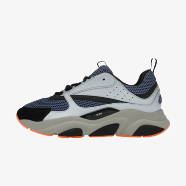 B22 Sneaker