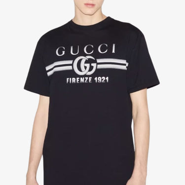 T-shirt Urban Saint Tee