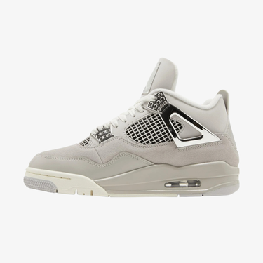 AJ 4 Frozen Moments