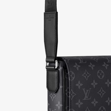 LV Bag Messenger District Monogram Eclipse