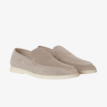 Loafer Summer Walk