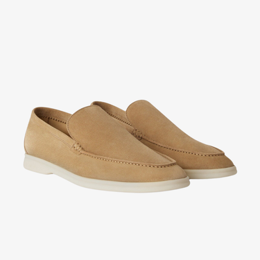 Loafer Summer Walk