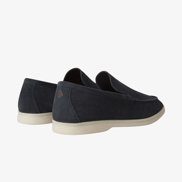 Loafer Summer Walk